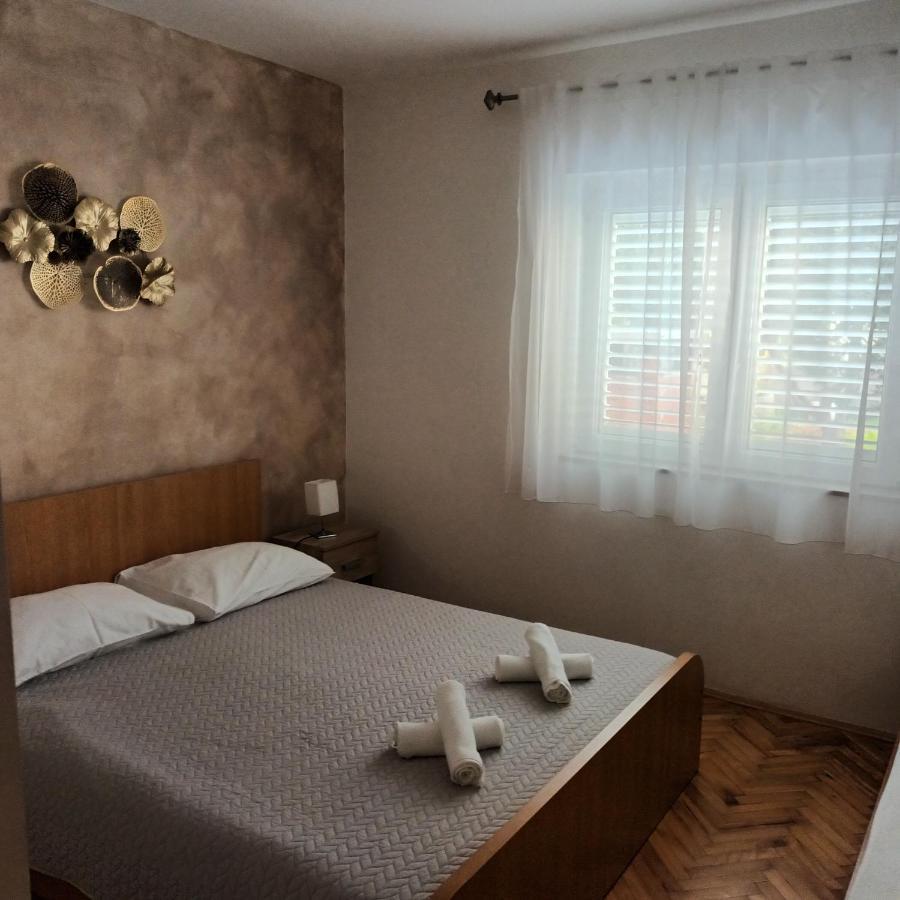 Apartments Monika Omis Luaran gambar