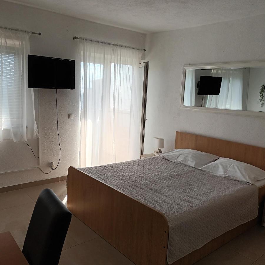 Apartments Monika Omis Luaran gambar